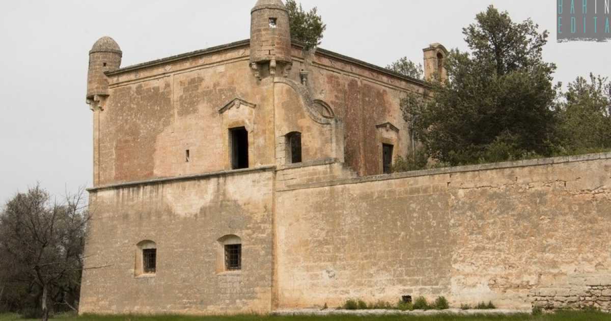 Abbandonata e vilipesa: � Villa Lamberti, la masseria pi� ricca e sontuosa di Bari 